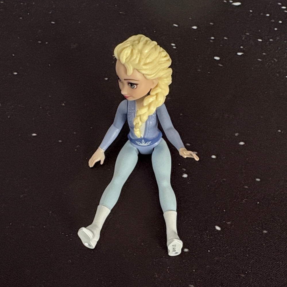 Disney Elsa - Picture 3 of 4